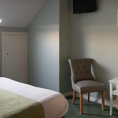 The Pipers Rest Hotel ดูลิน ภายนอก รูปภาพ